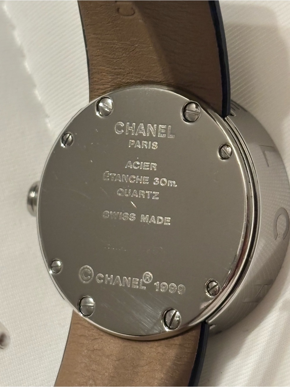 Chanel Watch - Picture 3 of 9